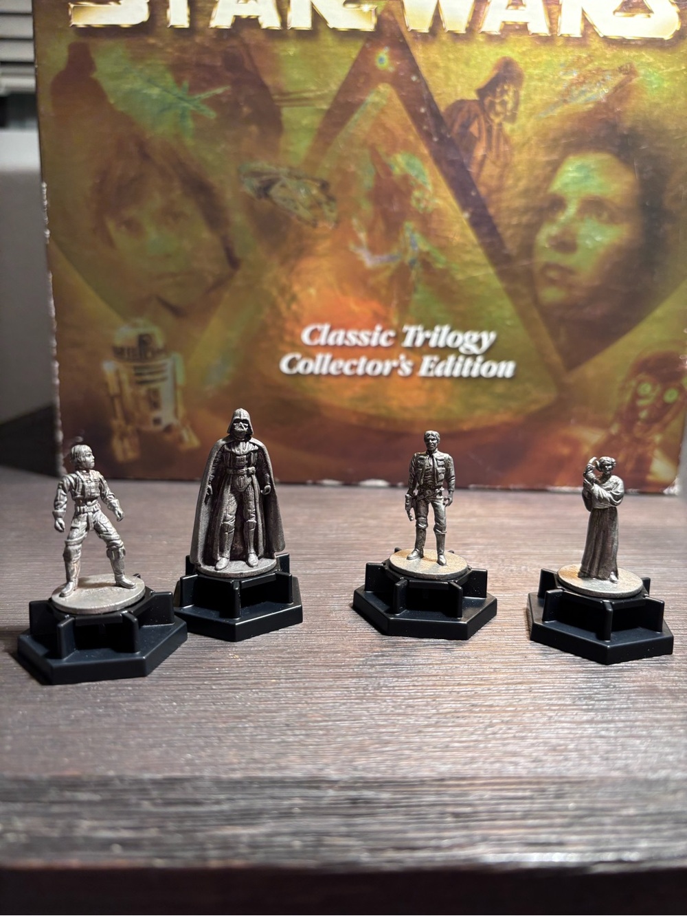 VTG 1997 Star Wars Trivial Pursuit 4 Piece Set Replacement Game Figures Pewter